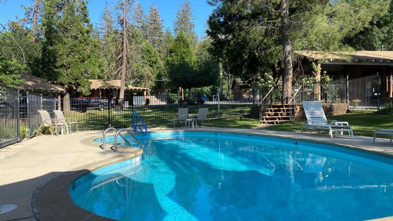 Fawndale Lodge Шаста Лейк Екстер'єр фото